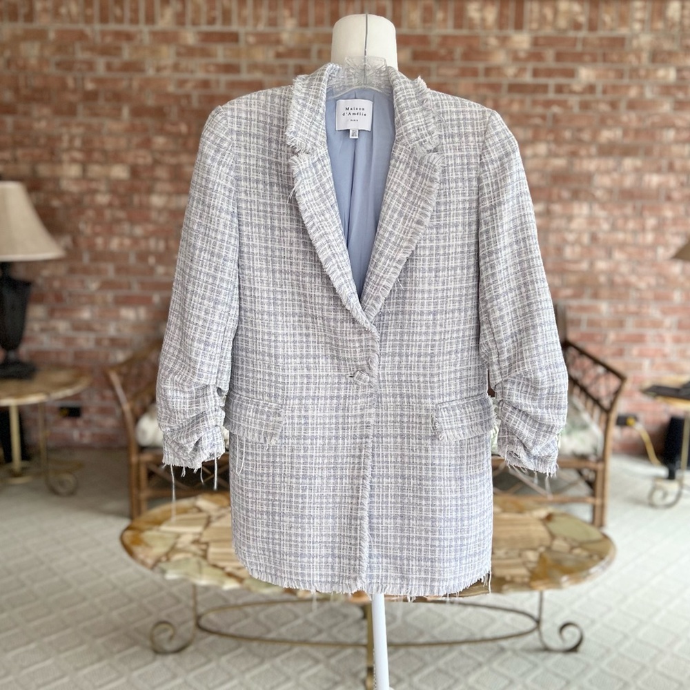 Maison d’Amelie Paris Blue Tweed Fringe Ruched Sleeve Blazer 2 Quiet Luxury